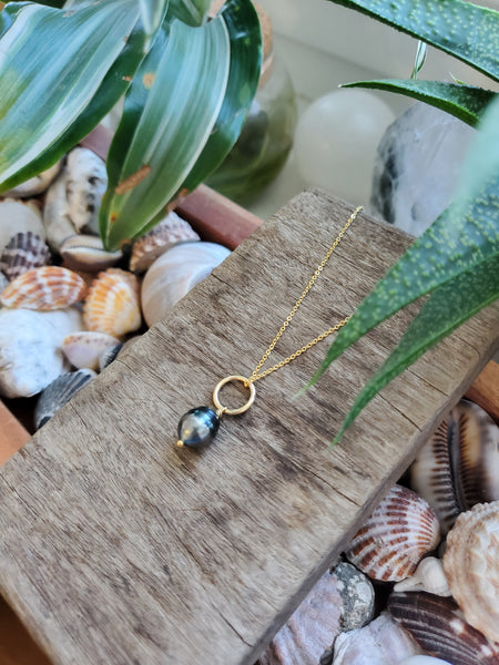 Golden Pearl Drop - Tahitian